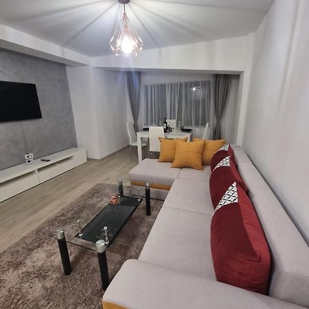 Dreams Escape 2 Apartment Craiova Ngoại thất bức ảnh